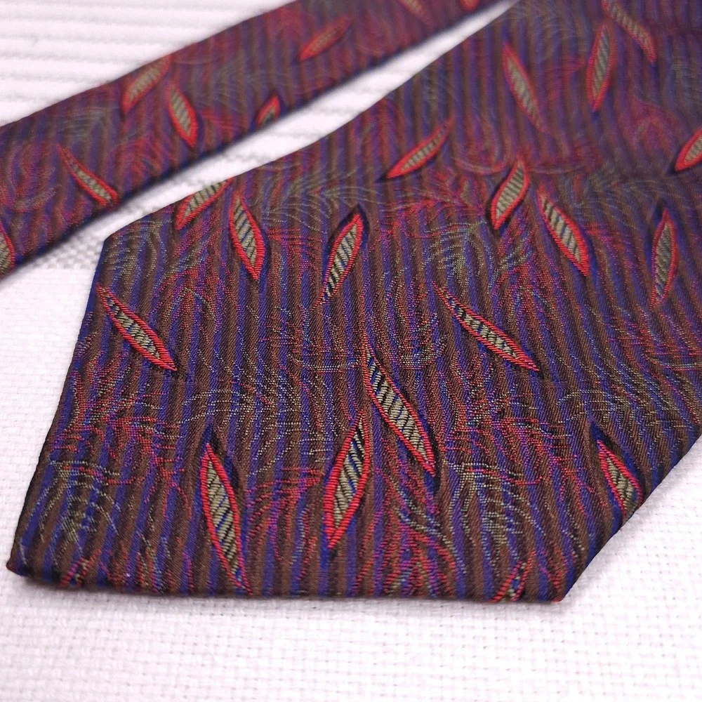 Vintage 80s Gianni Versace Silk Tie Mens Red Jacquard Abstract Pattern Designer